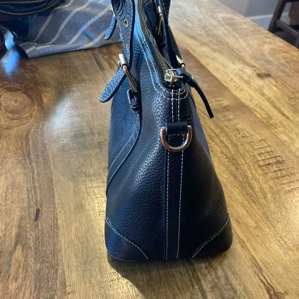 Black Leather Tote Handbag with Logo Medallion